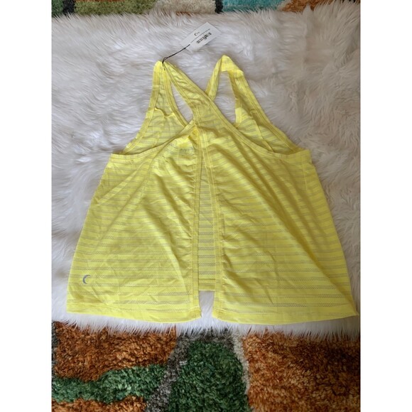 Zyia Active Nimbus Split Back - Picture 7 of 8